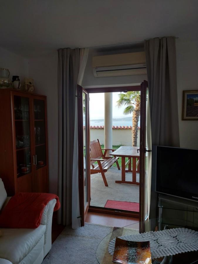 Apartment Oaza Relax โคเปร์ ภายนอก รูปภาพ